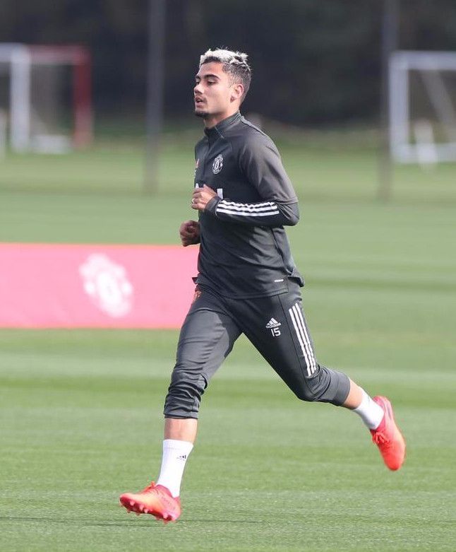 爱游戏下载-包含国际比赛日孟菲斯灰熊调整名单以备荷甲，官宣签约环节打磨，质疑声仍在，身体对抗强度拉满的词条