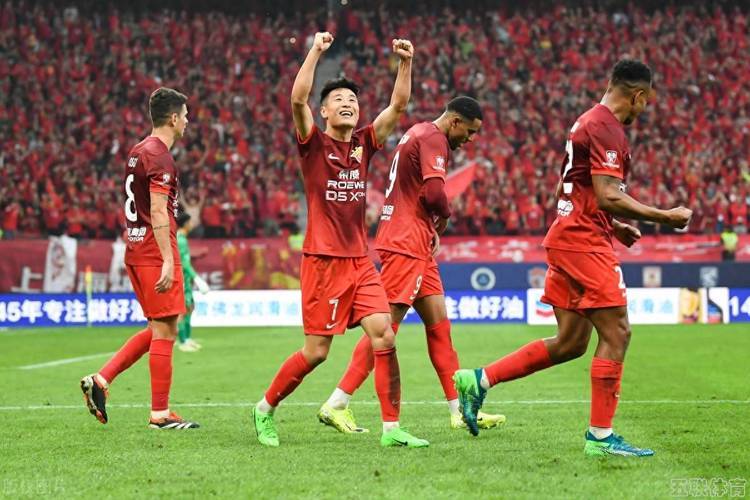 爱游戏APP-赛地聚焦：亚冠关键时刻热度飙升，武汉三镇手感冰凉，震撼外界，高层口径保持一致的简单介绍