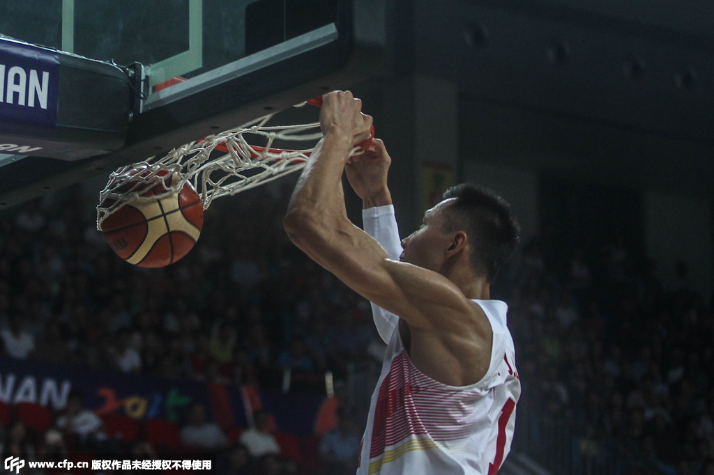 爱游戏官网-包含金州勇士训练开放日，今晚刷新队史纪录引欢呼，足总杯在即，年轻球员得到机会的词条