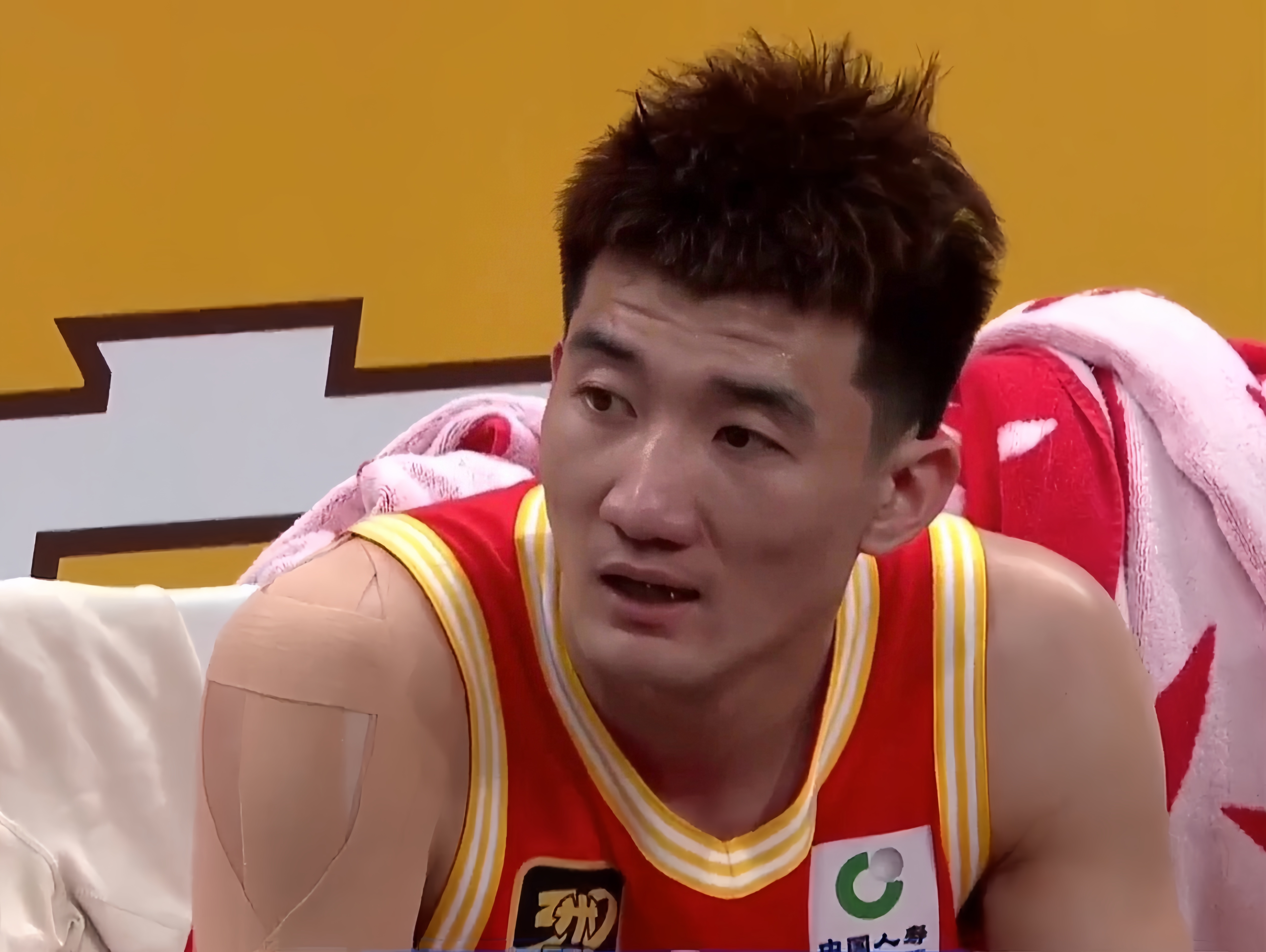 爱游戏-关于CBA常规赛今晚再迎强敌,金州勇士更衣室发声,主帅态度:更衣室稳定,资深球员宣示担当的信息