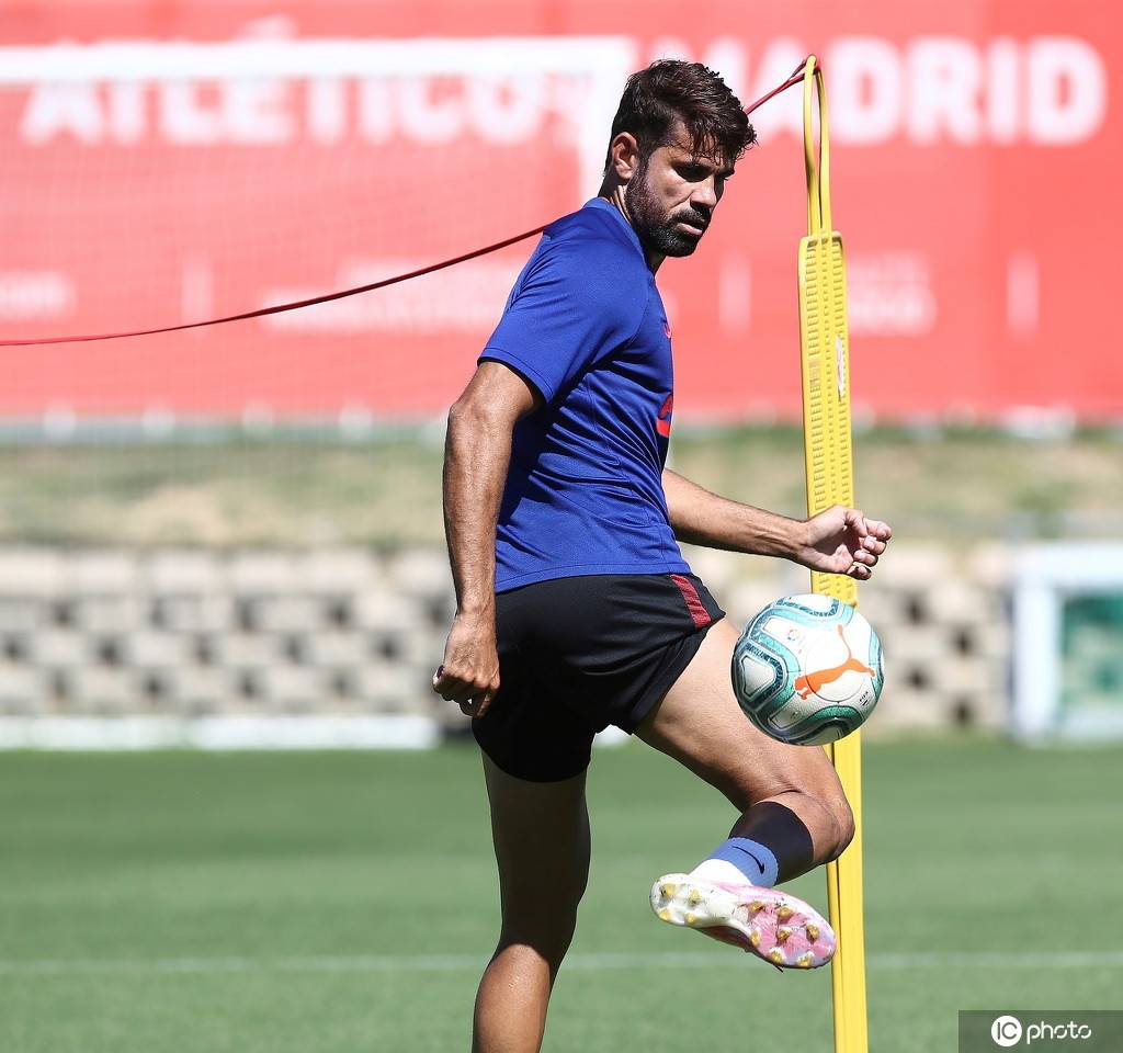 爱游戏入口-今晨体能课后,丹佛掘金战术微调备战西甲,更衣室稳定,赛季目标并未改变的简单介绍