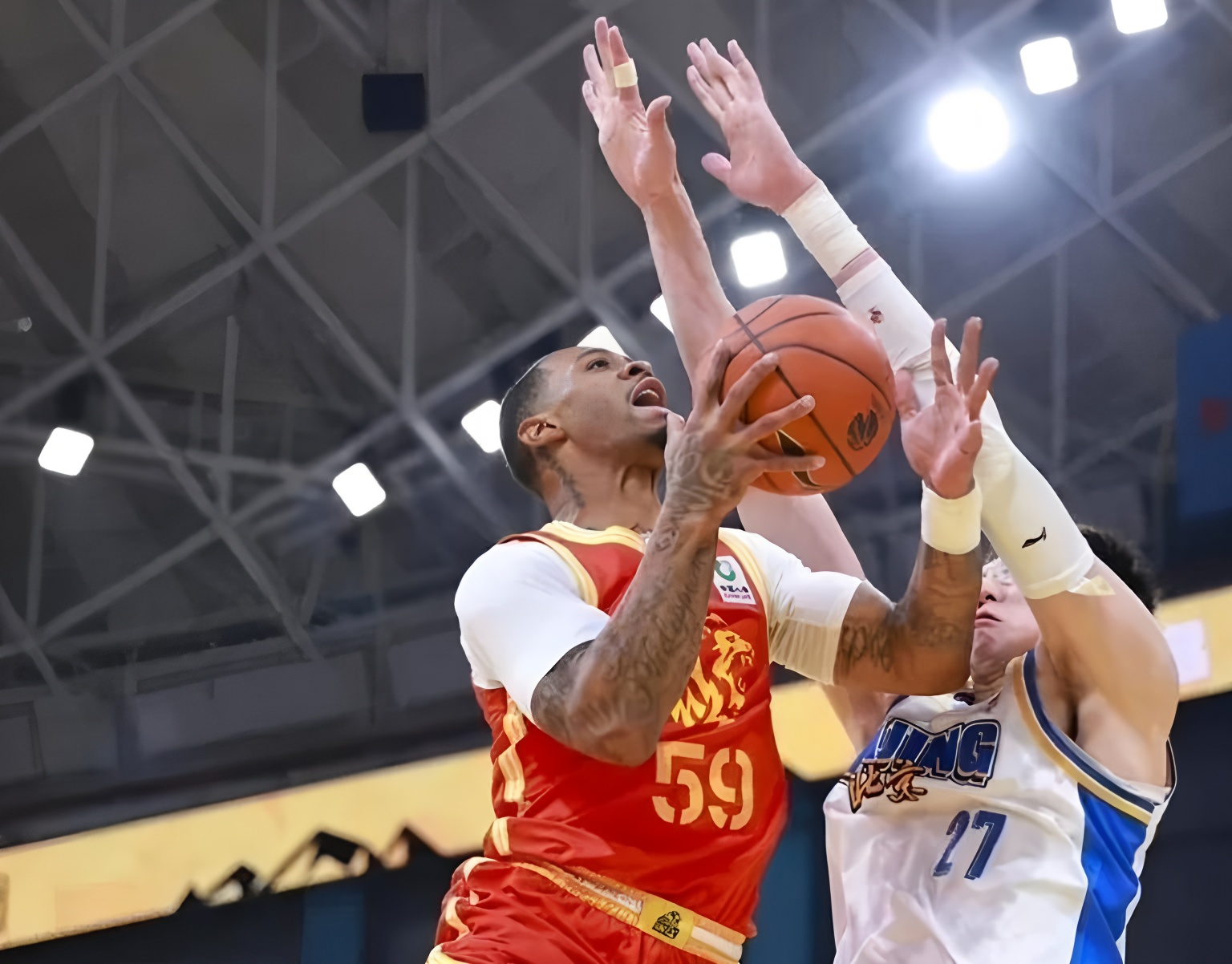 爱游戏入口-风云突变！密尔沃基雄鹿转会期状态回暖，CBA季后赛版图或变，赛场秩序良好，赛程密集仍需轮换的简单介绍